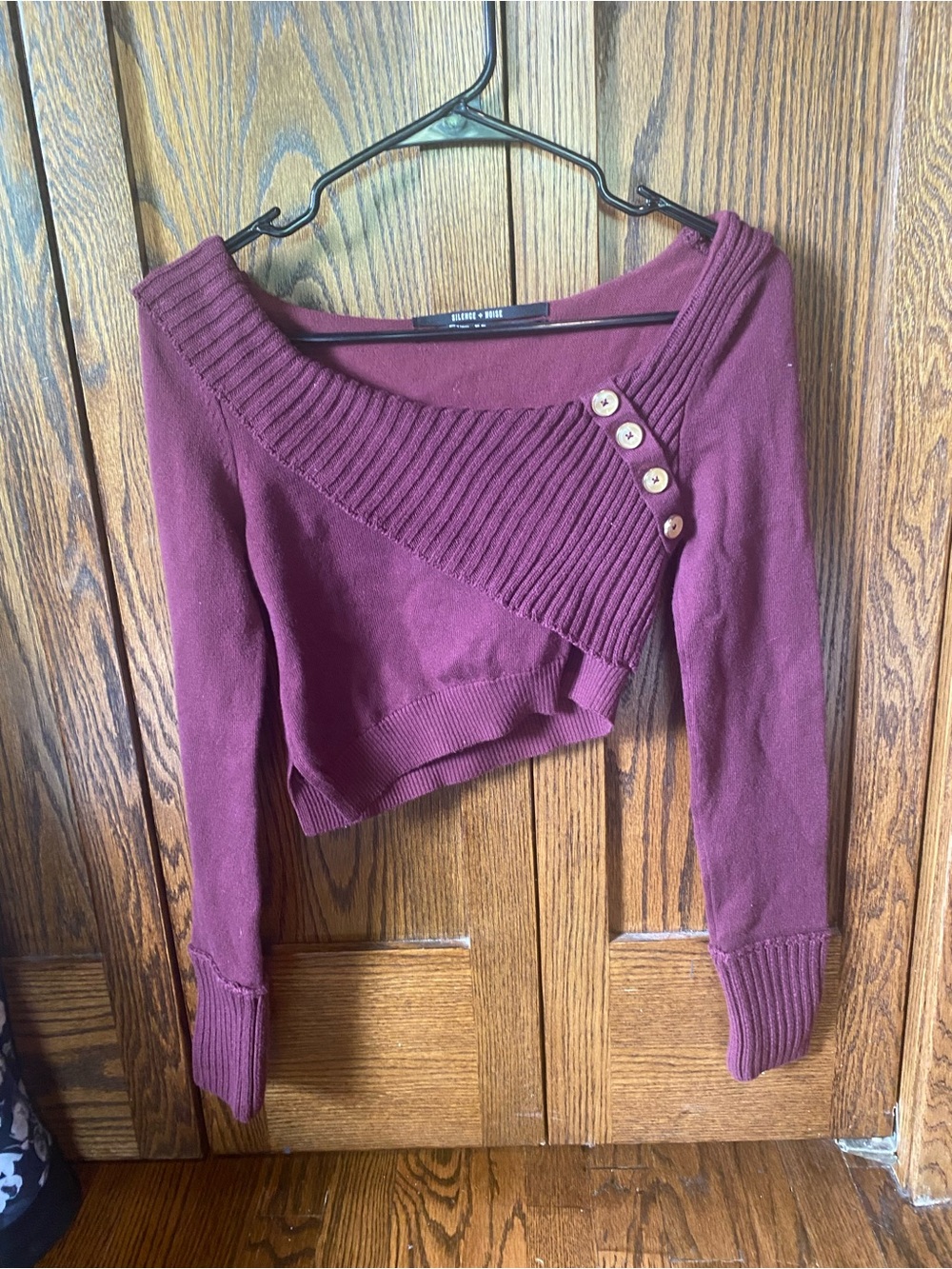 Urban outfitters Silence + Noise off the shoulder maroon red sweater size XS